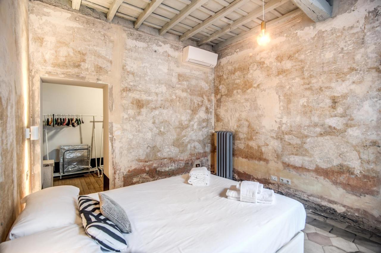 Stylish And Spacious Apartment Next To The Colosseum Rome Exterior photo